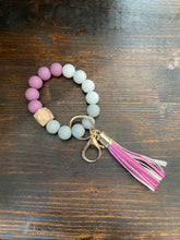 Load image into Gallery viewer, Beaded Key Ring Keychains