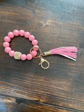 Load image into Gallery viewer, Beaded Key Ring Keychains