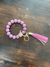 Load image into Gallery viewer, Beaded Key Ring Keychains