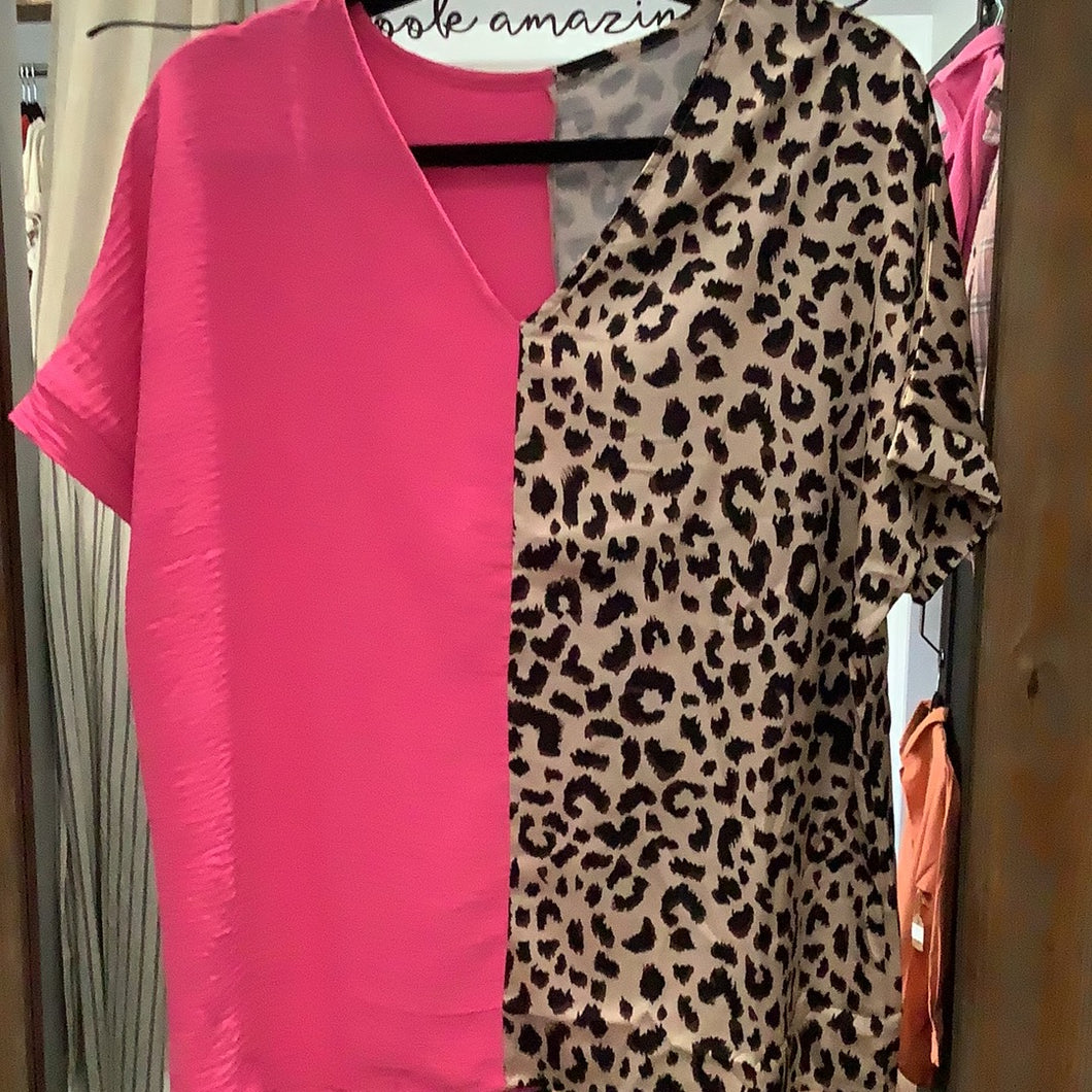 Pink leopard v neck