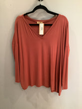 Load image into Gallery viewer, Piko Long Sleeve V-Neck
