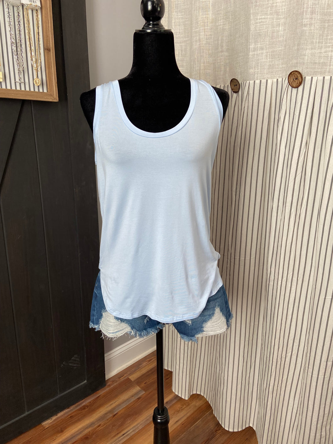 Piko Tank Tops