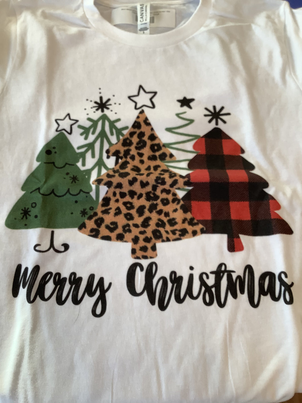 Short sleeve white cheetah and buffalo christmas tree t shirt