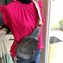 Load image into Gallery viewer, Sutton Sling Crossbody Fanny Bag
