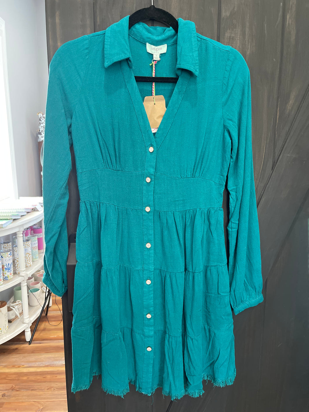 V-Neck Button Detailed Tiered Dress with No Lining