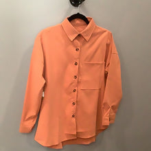 Load image into Gallery viewer, Long Sleeve Plain Collared Top
